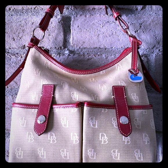 Dooney & Bourke Handbags - Lovely Dooney and Bourke Shoulder Bag (w/ COA)
